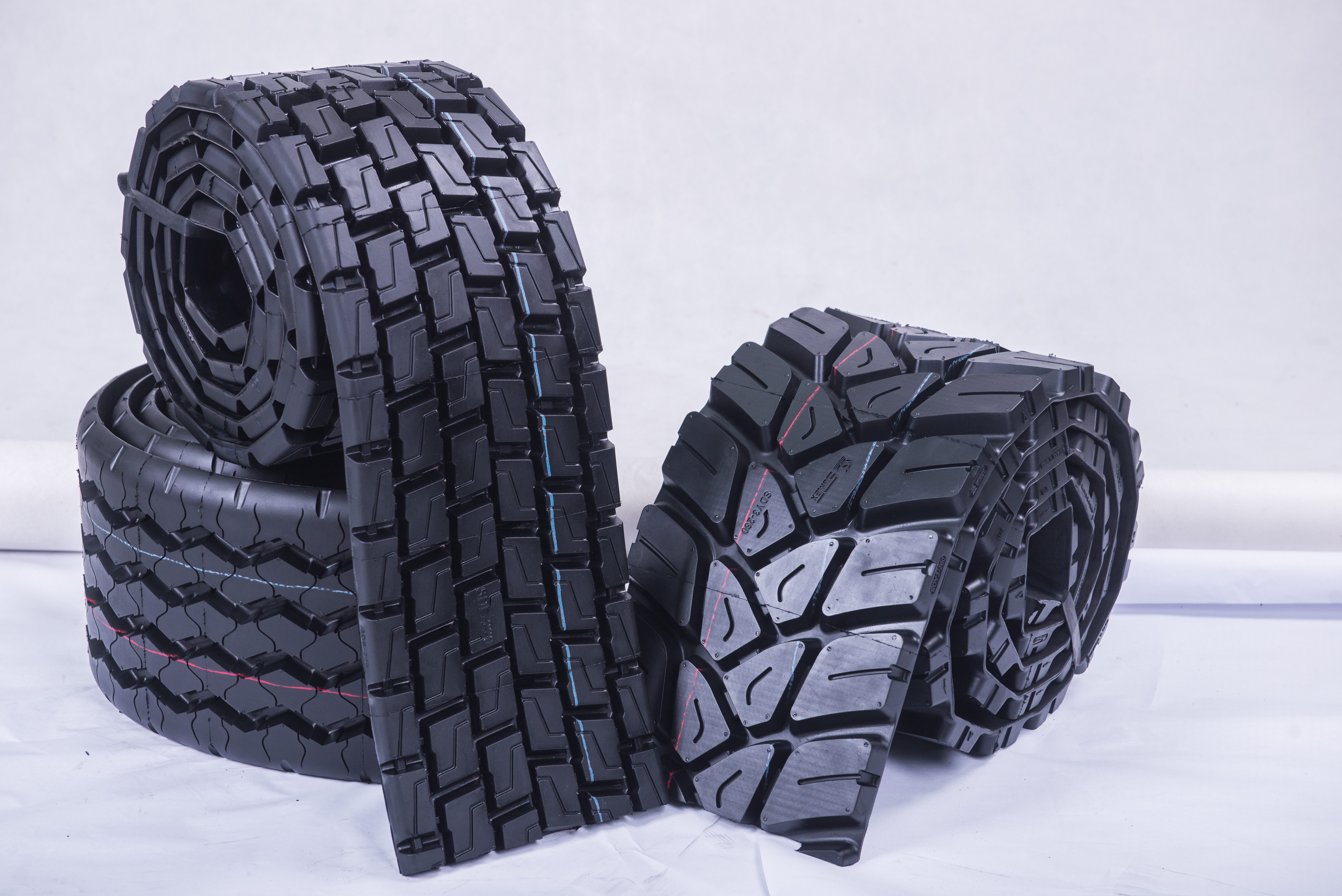 Precured tread liner rubber product - Sun Rubber